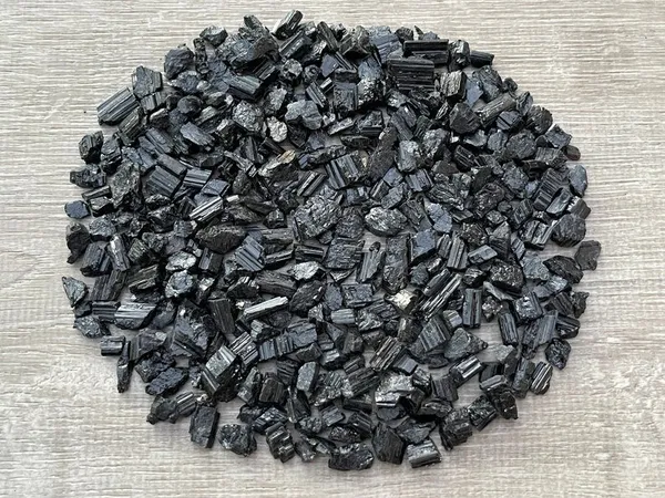 Natural_Black_Tourmaline_Rough_Stones