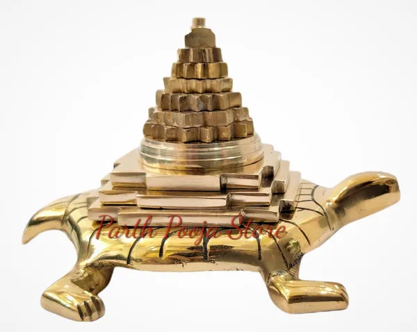 Brass_Meru_Shree_Yantra_With_Tortoise_For_Good_Luck,_Success_And_Prosperity