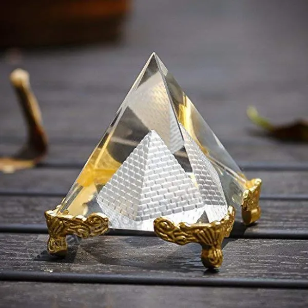 Vastu_/_Feng_Shui_Crystal_Pyramid_For_Positive_Energy_And_Vastu_Correction.Good_Luck_&_Prosperity