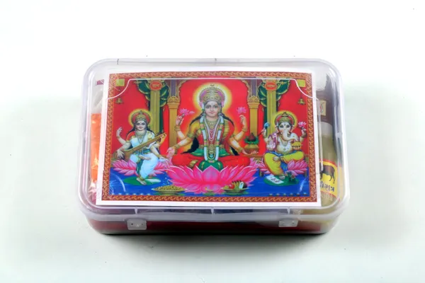 Diwali_Lakshmi_Puja_Kit,_31_Pooja_Ingredients_For_Diwali_Puja,_All_In_One_Pooja