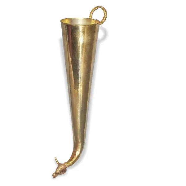 Pure_Brass_Gaumukhi_Shringi_For_Abhishek,_Bathing_Pot_For_Gods