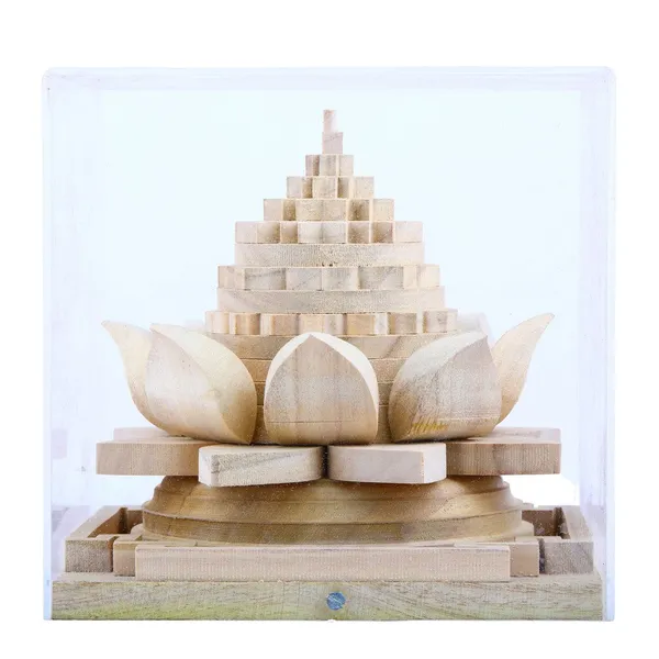 Meru_Shriparni_Lotus_(Kamal)_Shri_Yantra_With_Acrylic_Box