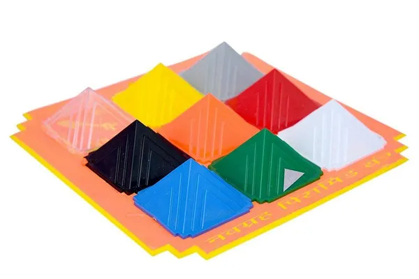 Navgrah_Pyramid_Yantra