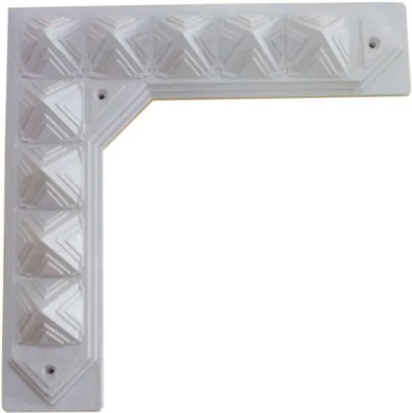 Pyra_Angle_Pyramid_Â€“_Vastu_Remedy