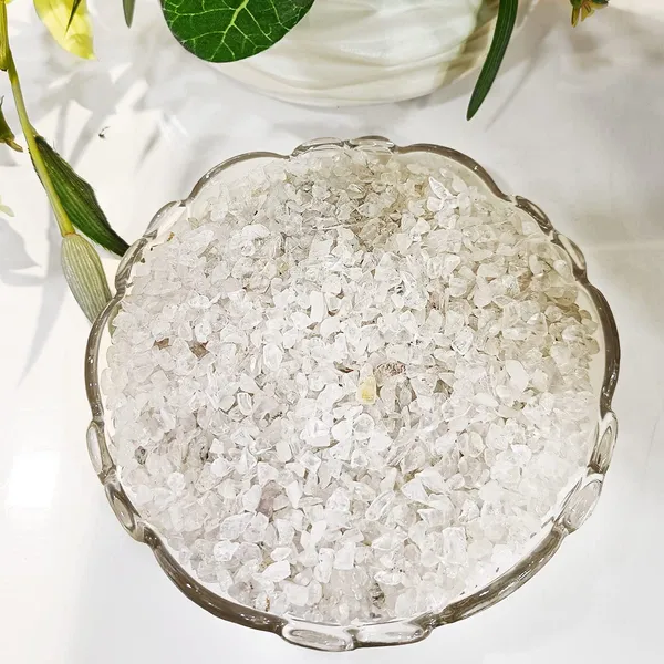 Natural_Clear_Quartz_Chips_Stone_For_Vastu