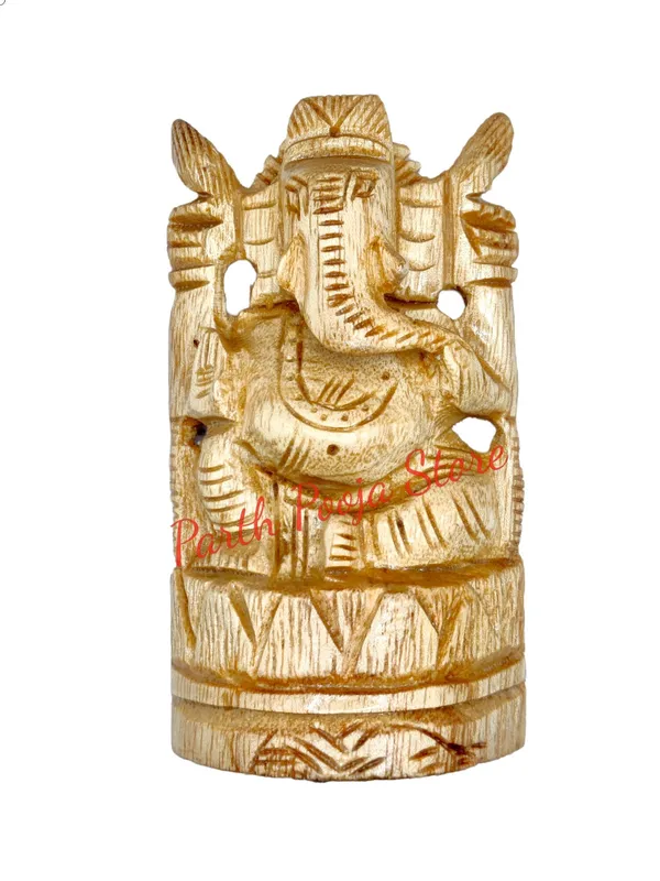 Shriparni_Wooden_Ganesh_Statue