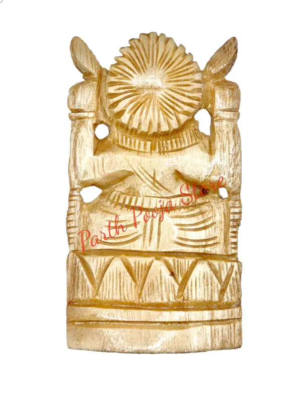 Shriparni_Wooden_Ganesh_Statue