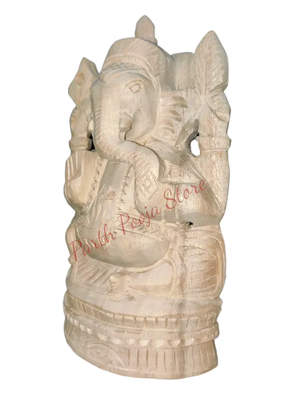 Shriparni_Wooden_Ganesh_Statue
