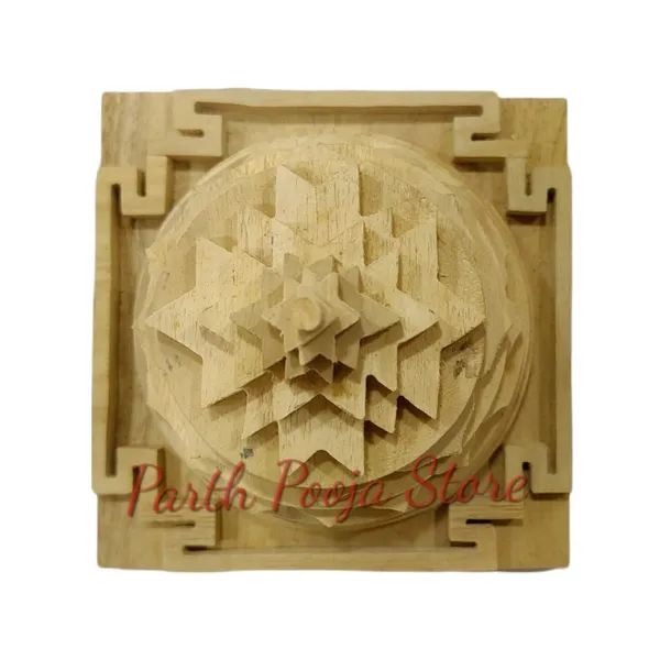 Meru_Shriparni_Shri_Yantra_With_Acrylic_Box