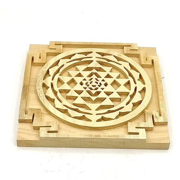 Sevan/Shriparni_Wood_Shree_Yantra_For_Health_Wealth_Home/Office