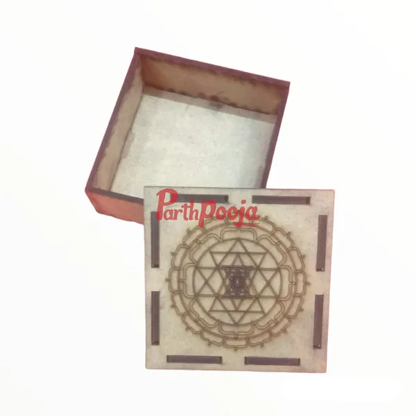 Sri_Yantra_Sacred_Geometry_Wooden_Box