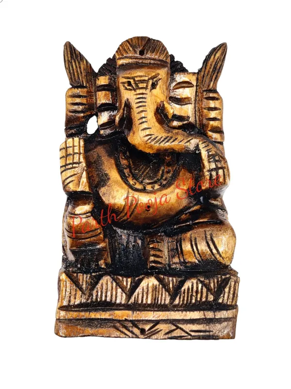 Shriparni_Wooden_Ganesh_Statue