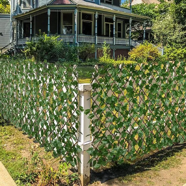 Green_UV_Protected_Garden_Trellis_With_Ivy_Leaves_|__Expandable_Garden_Grass_Fence