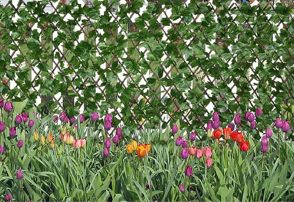 Green_UV_Protected_Garden_Trellis_With_Ivy_Leaves_|__Expandable_Garden_Grass_Fence