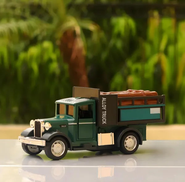 Toybot_1_Pcs_Die-Cast_Mini_Pull_Back_Toy_Truck_-_Metal_Body,_Operable_Doors,_Light_&_Sound__(Random_Design)
