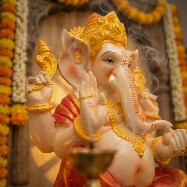 Red_&_Golden_Mysuri_God_Ganesh_Ji_Idol_Murti_For_Diwali_Pooja_idols_Gifts_(29H_X_24L_x_16W_CM)