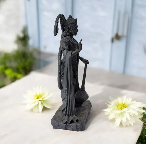 Black_King_of_Sarangpur_Lord_Hanuman_ji_Idol_Murti_for_Car_Dashboard,_Home_Decor,_Mandir,_&_Gifting