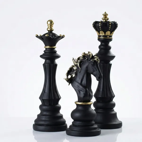 Black_and_Golden_Grand-master's_Elegance_Chess_Set_of_3