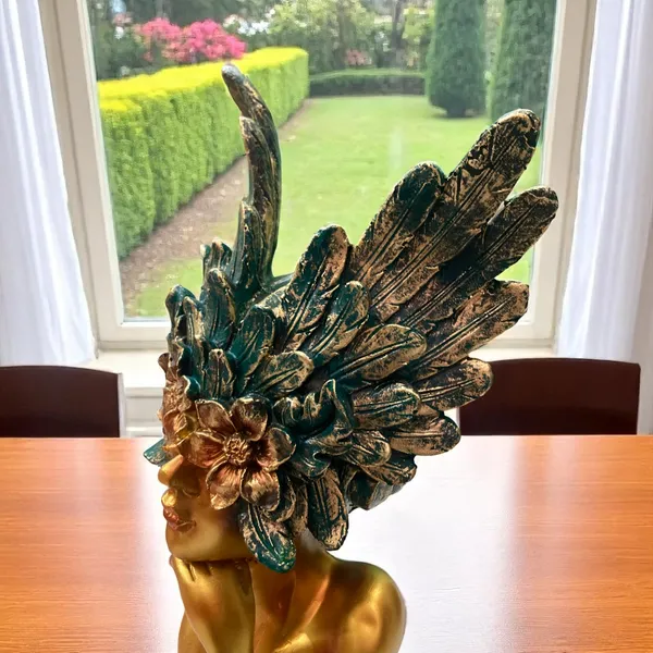 Golden_Winged_Crown_Head_Lady_Iconic_Statement_Piece_Showpiece