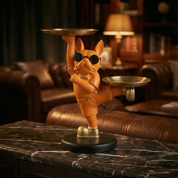 Shopping_Uncle_Orange_French_bulldog_buttler_with_trays