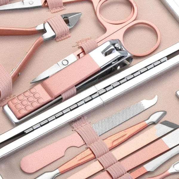 Multicolor_18_IN_1_Stainless_Steel_Professional_Manicure_Set_(15_X_10_X_2_Cm)