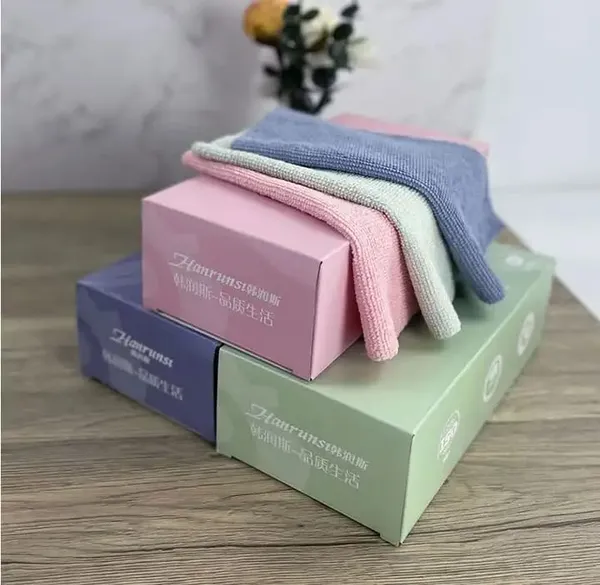 Multicolor_Non_Scratch_Reusable_Microfiber_Cleaning_and_Drying_Wipes_with_Dispenser_Box_(20_X_13_X_0.5_Cm)_(Pack_Of_20)