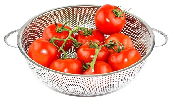 Multicolor_Unbreakable_Stainless_Steel_Strainer_Colander_Fruit_Basket_With_Handle_(Ã¢â‚¬Å½25L_X_9W_X_25H_Cm)