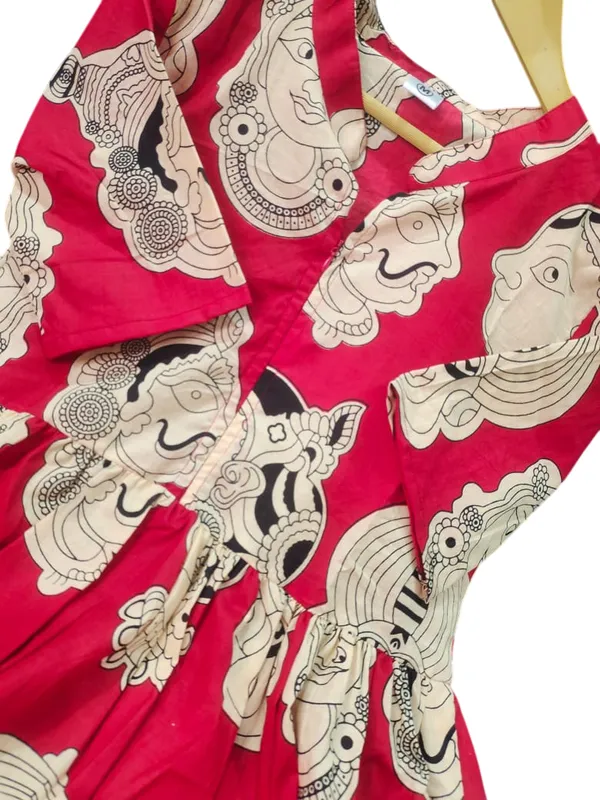 Beautiful_Madhubani_Print_Red_Cotton_Midi_Kurti