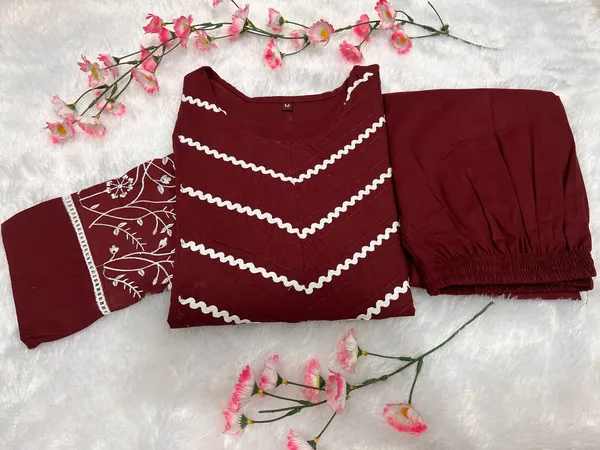 Embroidery_Work_Maroon_Color_Cotton_Kurti_Pant