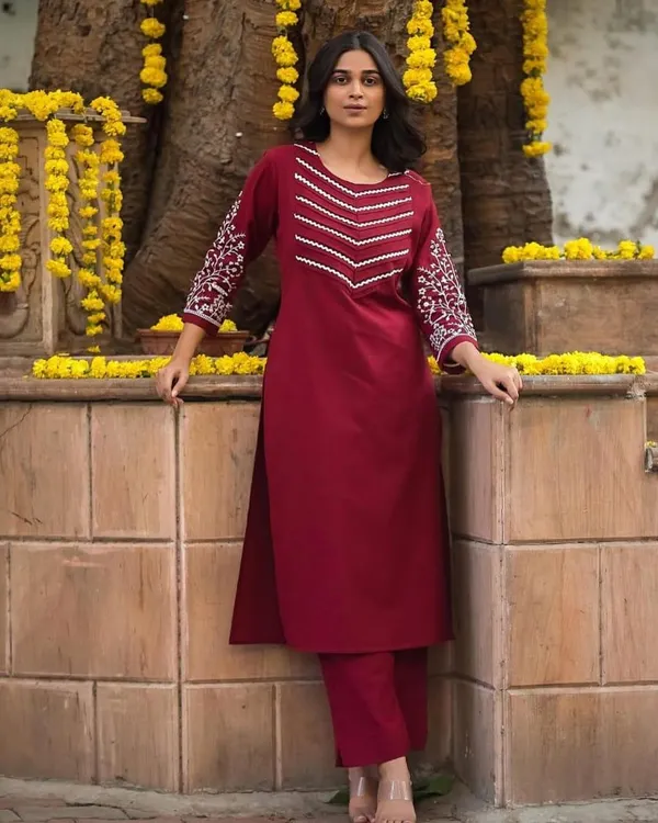 Embroidery_Work_Maroon_Color_Cotton_Kurti_Pant