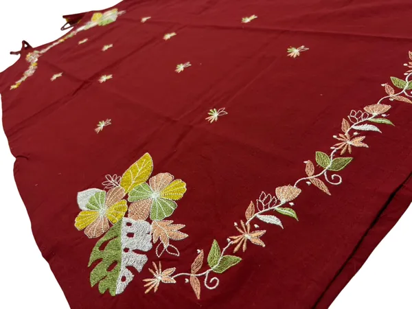Elegant_Embroidered_Cotton_Flex_Maroon_Sleeveless_Co-Ord_Set