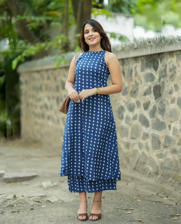 A-Line_Halter_Neck_Blue_Kurti_Plazo