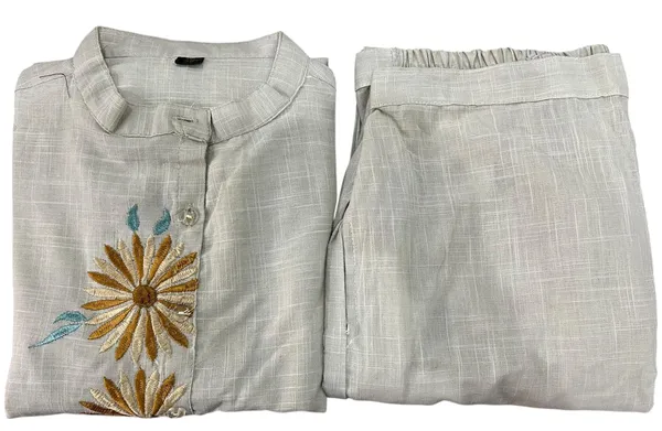 Off-White_Emmbroidary_Work_Co_ord_Set