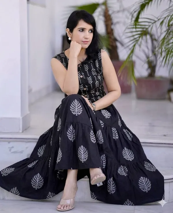 Printed_Black_Color_Cotton_Skirt_Top