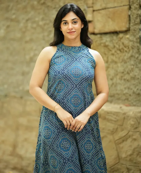 A-Line_Halter_Neck_Blue_Kurti_Plazo