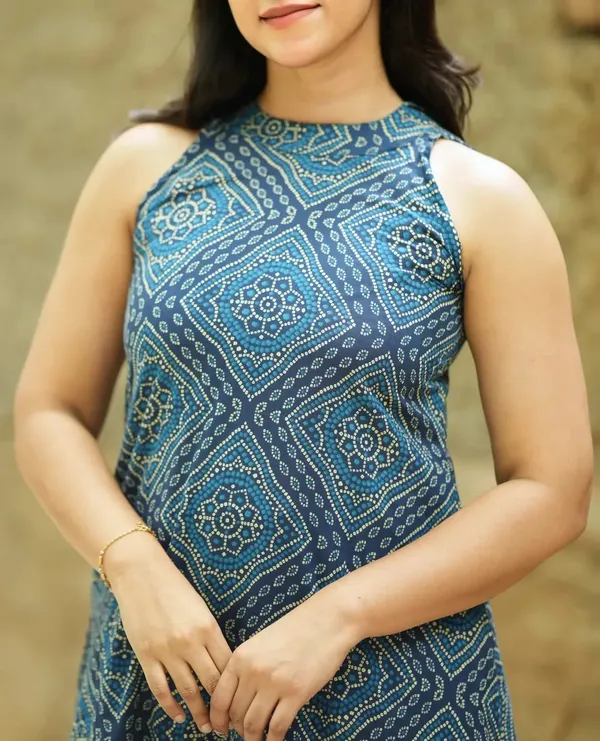 A-Line_Halter_Neck_Blue_Kurti_Plazo