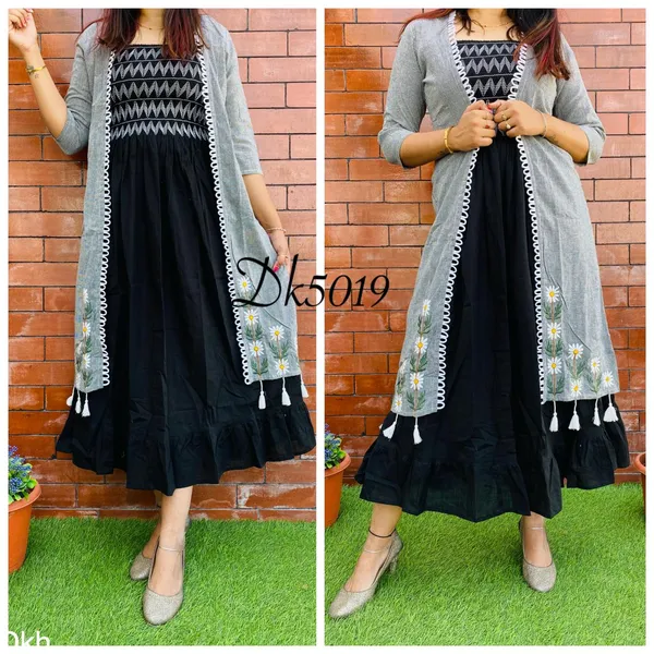 Grey_Rayon_Kurti_with_Shrug_For_Women