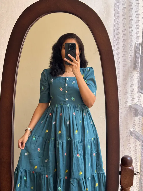 Beautiful_Embroidary_Work_Green_Cotton_Midi_Kurti