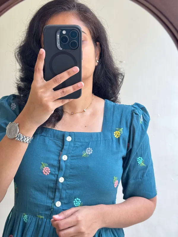 Beautiful_Embroidary_Work_Green_Cotton_Midi_Kurti