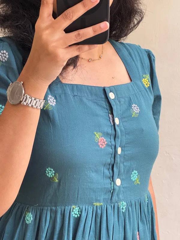 Beautiful_Embroidary_Work_Green_Cotton_Midi_Kurti