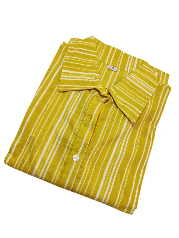 Beautiful_Puff_Sleeves_Yellow_Cotton_Midi_Kurti