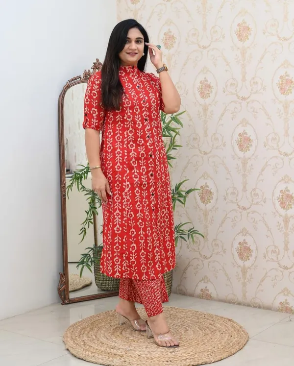 Beautiful_Floral_Print_Red_Cotton_Kurti_Plazo_Set