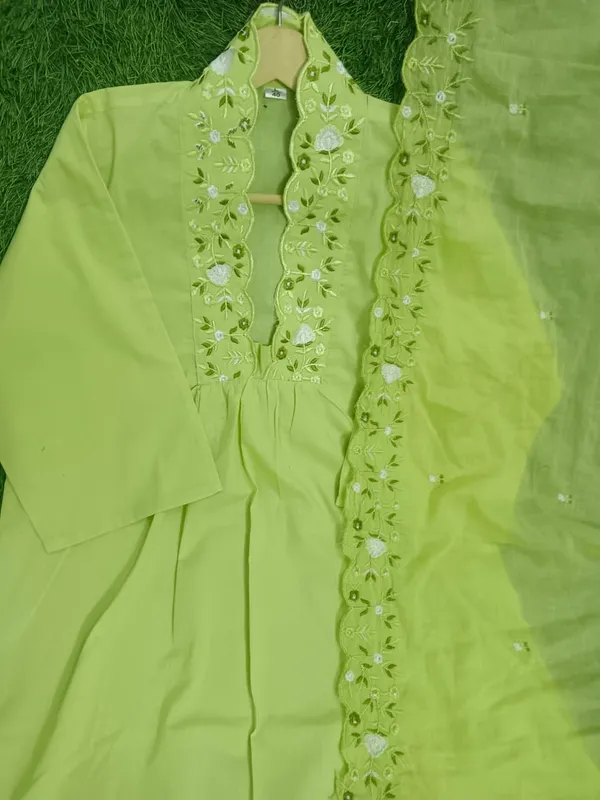 Lime_cotton_embroidery_suit_set