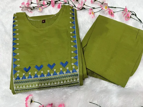 Embroidery_Work_Green_Color_Cotton_Kurti_Pant_Set