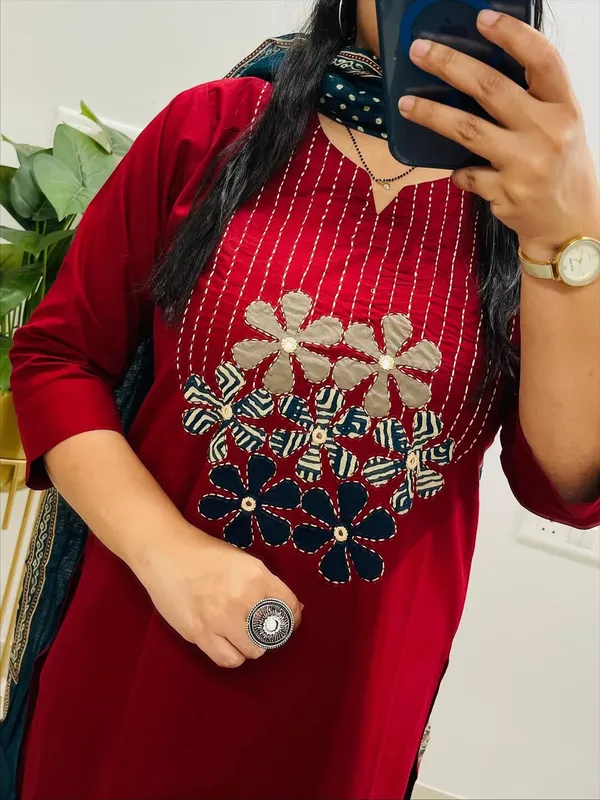 Embroidery_Work_Red_Color_Cotton_Suit_Set
