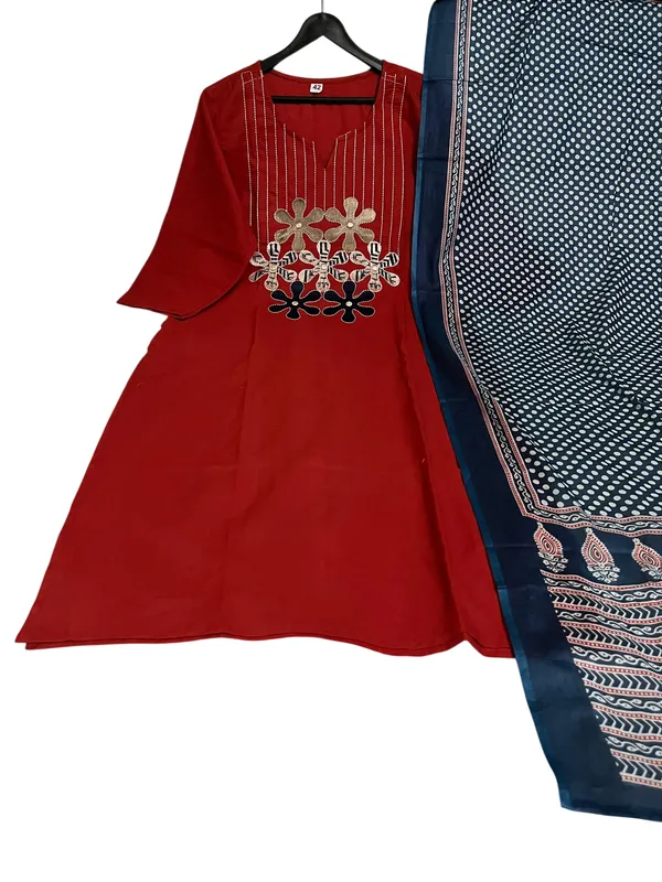 Embroidery_Work_Red_Color_Cotton_Suit_Set