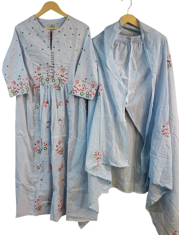 Designer_Embroidery_Work_Lavender_Cotton_Suit_Set