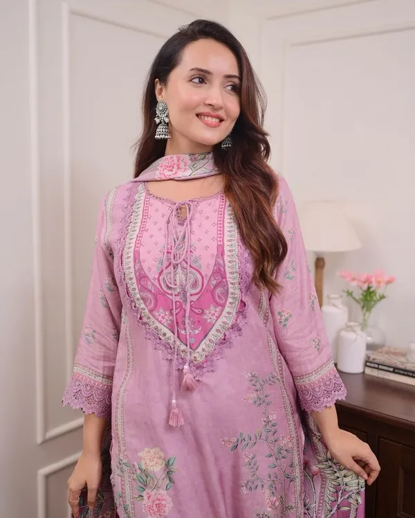 Pakistani_Muslin_Lilac_Designer_Suiut_Set
