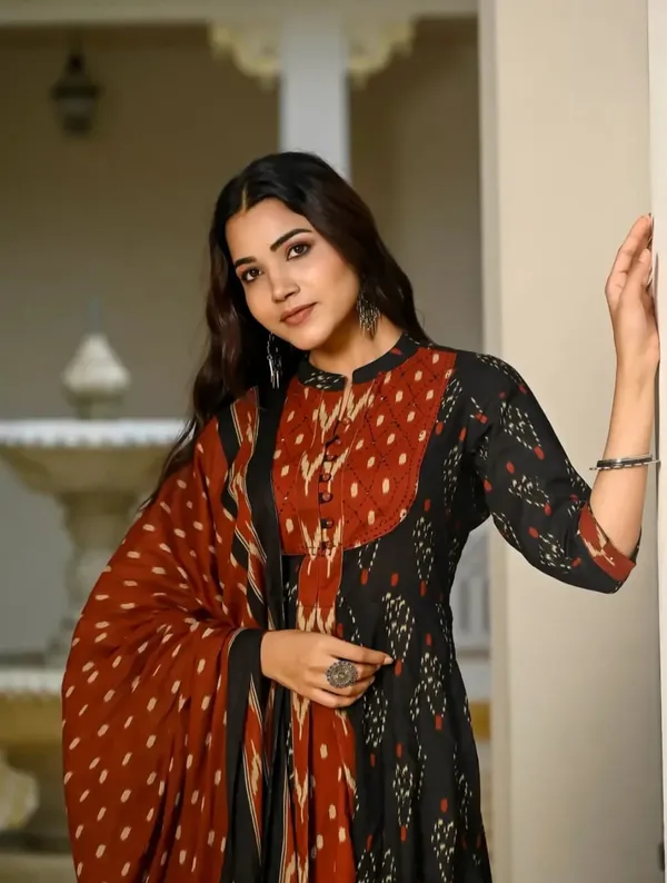 Anarkali_Ikkat_Print_Black_Color_Cotton_Suit_Set