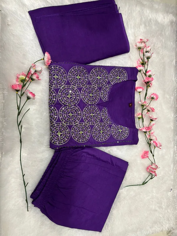 Embroidery_Work_Purple_Color_Cotton_Kurti_Pant_Duaptta_Set